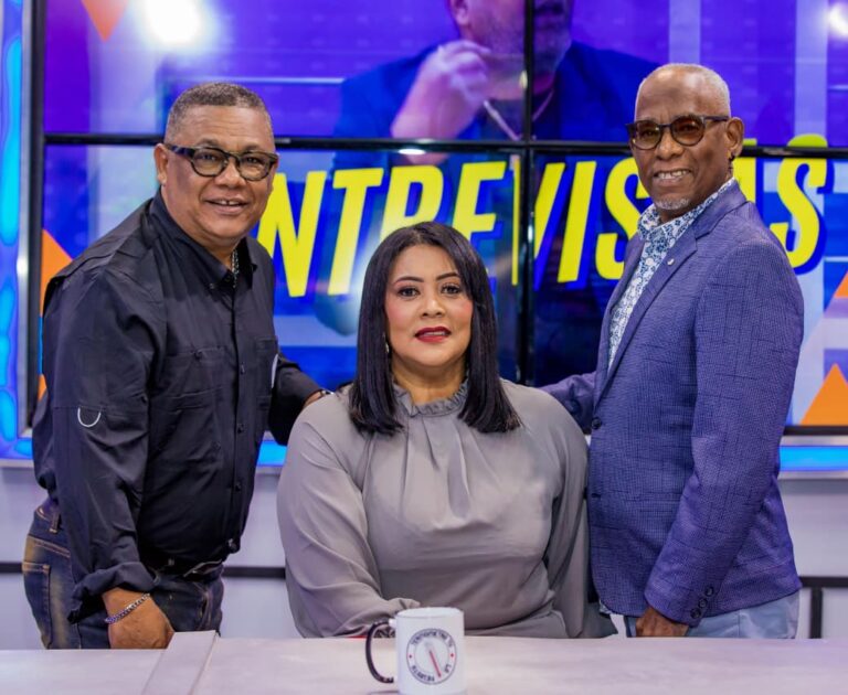 Termómetro La Revista arriba a su tercer aniversario con nueva casa