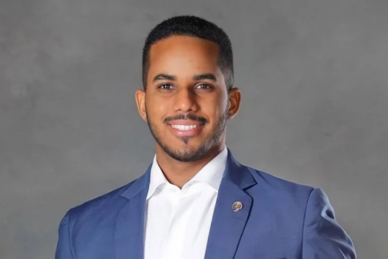 Presidente Abinader destituye al rector del ITLA mediante decreto 39-26