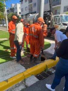 Gobierno del Cambio responde a demanda comunitaria en Ciudad Juan Bosch
