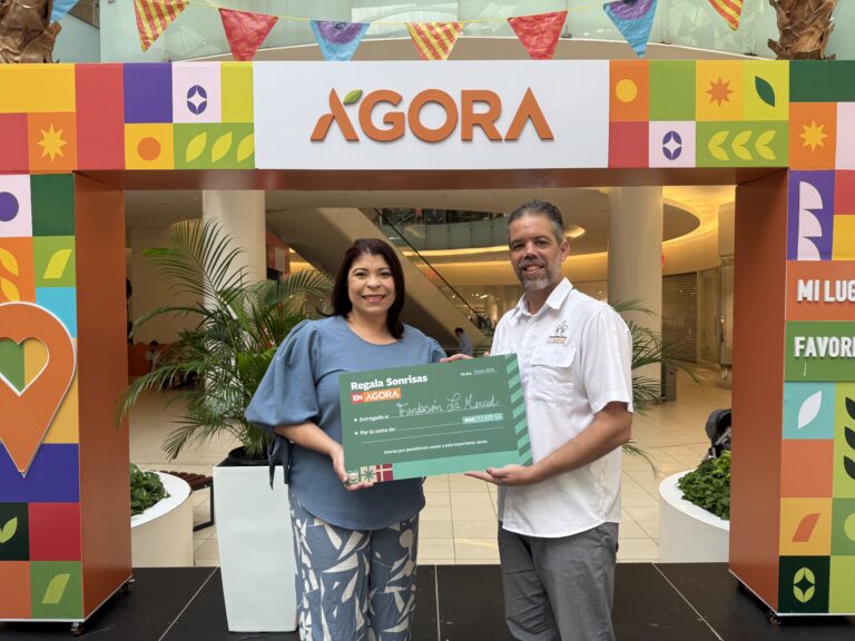 Ágora beneficia a tres fundaciones dominicanas con Regala Sonrisas 2025