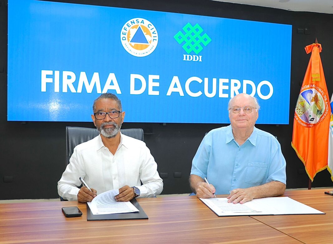 Defensa Civil y IDDI unen esfuerzos por comunidades más resilientes