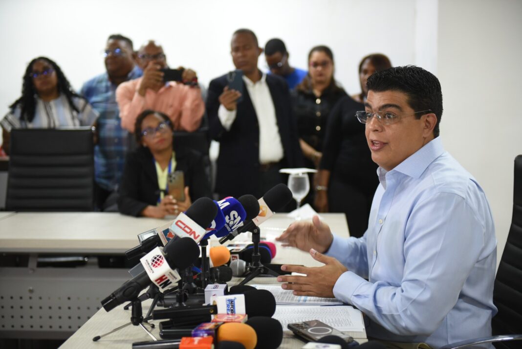 Fellito Suberví defiende las obras entregadas des