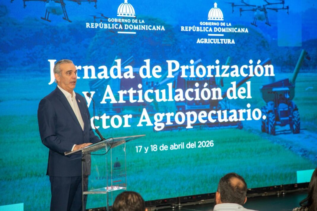 Presidente Abinader llama a todos los sectores a consensuar acciones para continuar fortalecimiento y modernización de la agropecuaria nacional