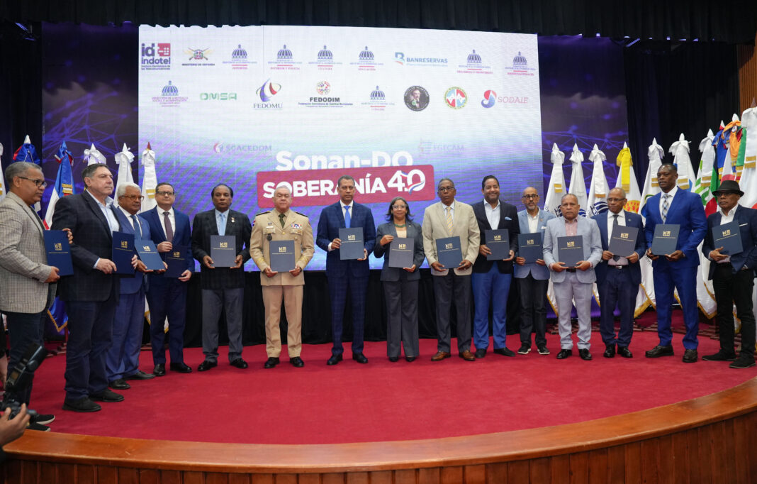 Gobierno lanza alianza nacional para fortalecer la soberanía radioeléctrica, la identidad cultural y el desarrollo fronterizo