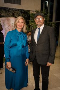 Más de 1,000 personas se unen en devocional musical interreligioso de Pascua organizado por La Iglesia de Jesucristo