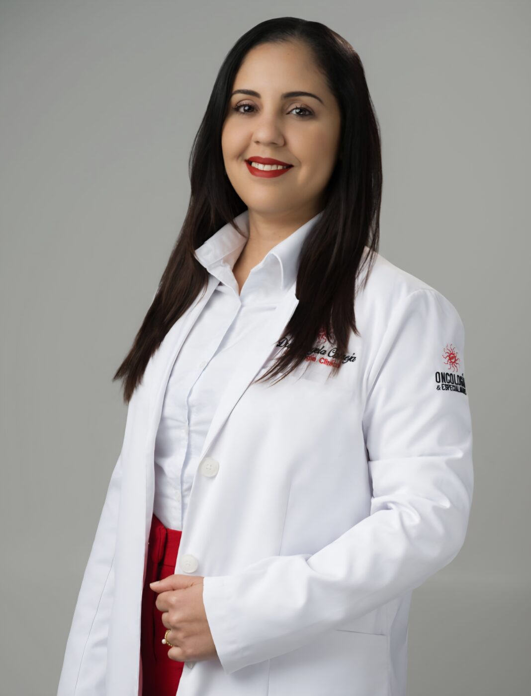 Se conmemora Día Cáncer Ovario y Sociedad Oncología Médica llama a detección temprana