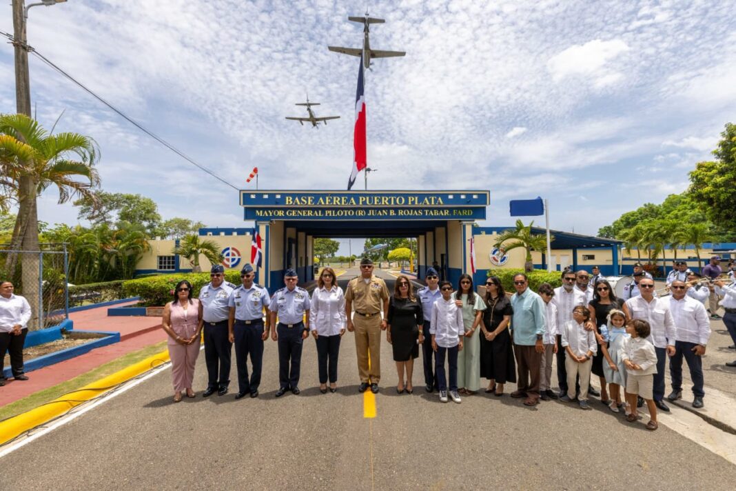 Base Aérea Puerto Plata es designada con el nombre del mayor general piloto retirado Juan Bautista Rojas Tabar, FARD