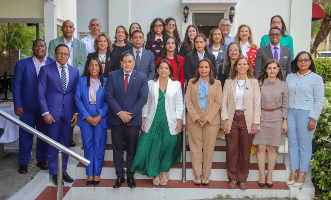 GANA y CONANI encabezan proceso de socialización de primer borrador de anteproyecto para la actualización de la Ley 136-03