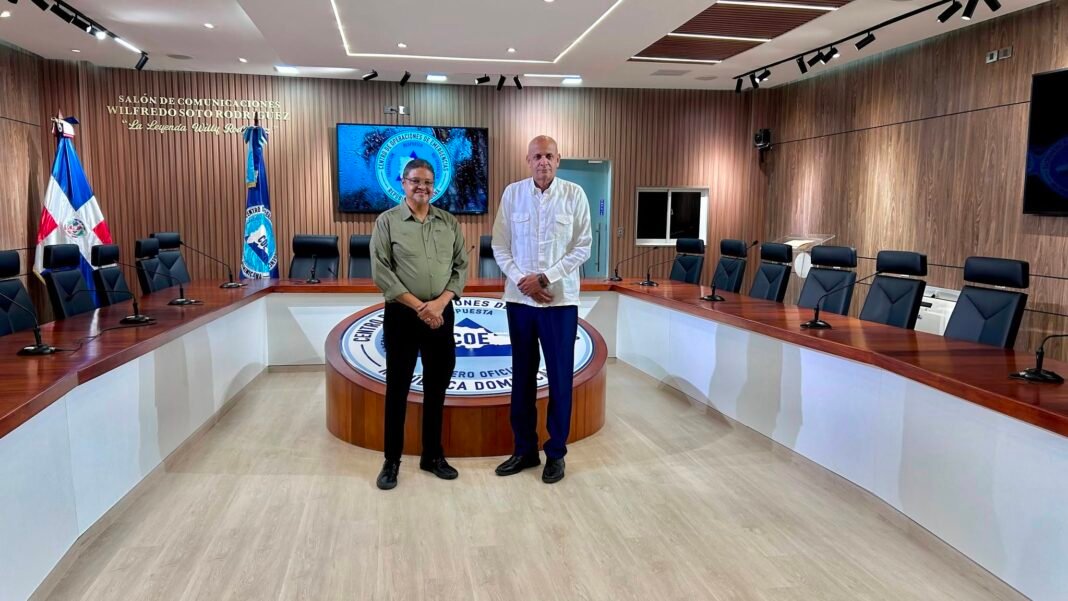 Erdwin Olivares asume la dirección del Centro de Operaciones de Emergencias (COE)