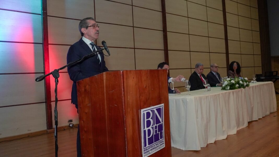 Jorge Asjana David resalta los aportes científicos y educativos del libro para comprender los desafíos de la conducta humana y la violencia intrafamiliar en República Dominicana