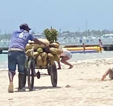 Boca Chica, ¿para cuándo? Una playa que no puede seguir esperando
