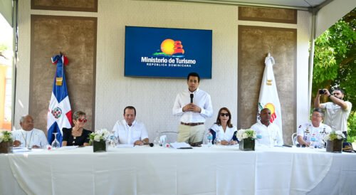 David Collado deja iniciadas obras en Maimón, Puerto Plata, por más de 168 millones de pesos.