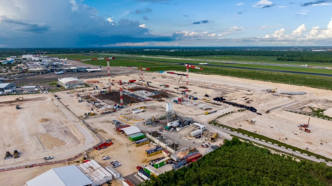AERODOM avanza a buen ritmo en la construcción de la nueva terminal del AILAERODOM avanza a buen ritmo en la construcción de la nueva terminal del AILA con inversión de US$400 millonesA con inversión de US$400 millones