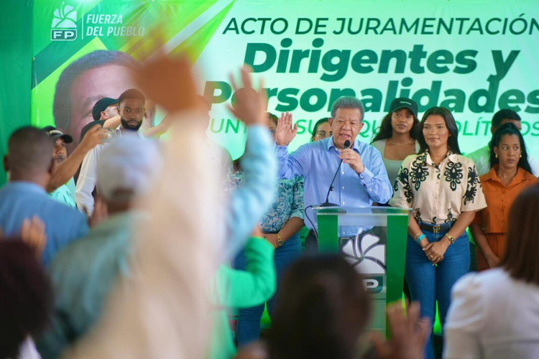 Leonel retoma agenda territorial y encabezará este domingo juramentación en San Cristóbal